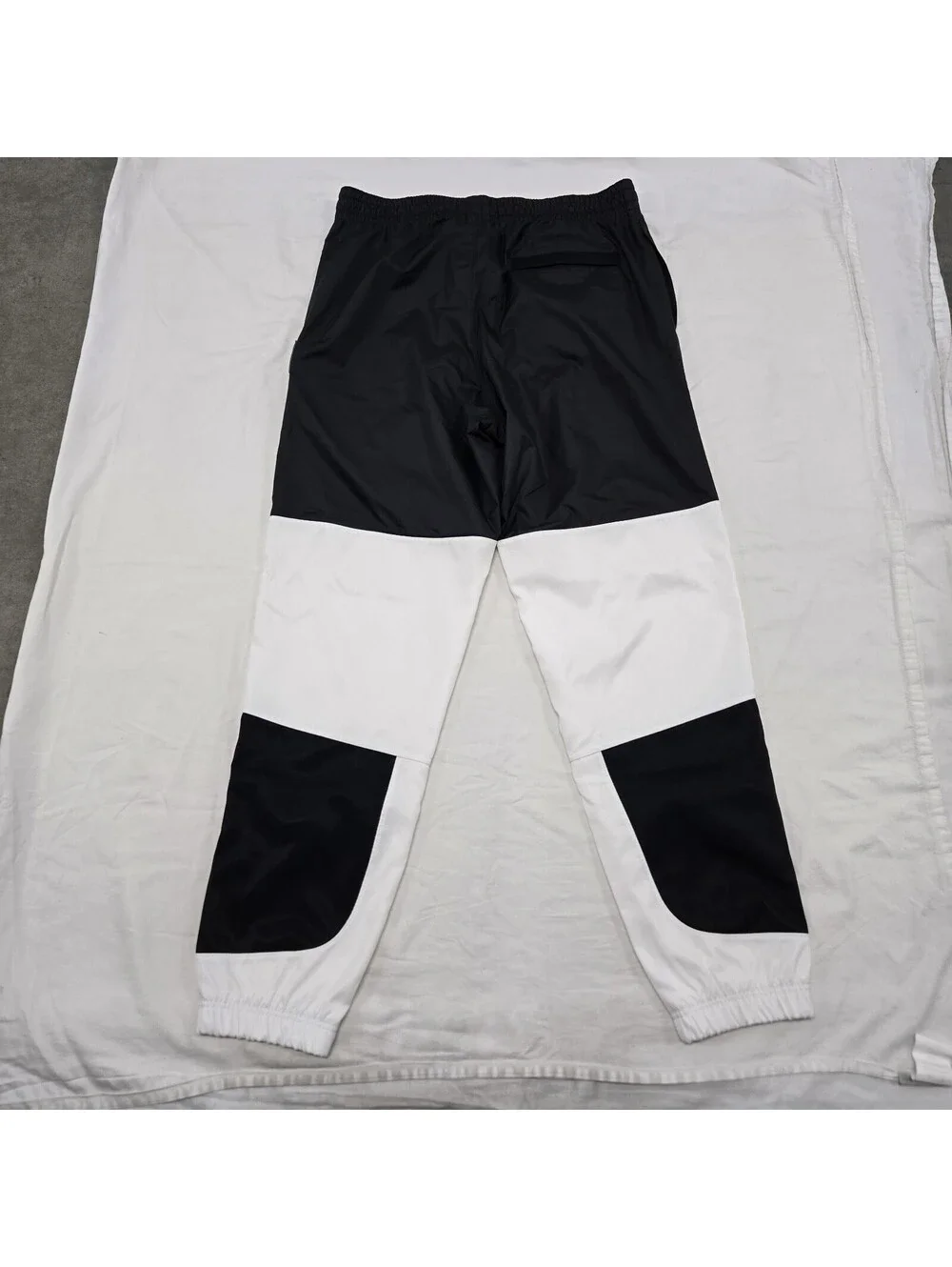 Men's LARGE Air Jordan Legacy AJ11 Concord Pants Black White Gym Red CU1504-010
